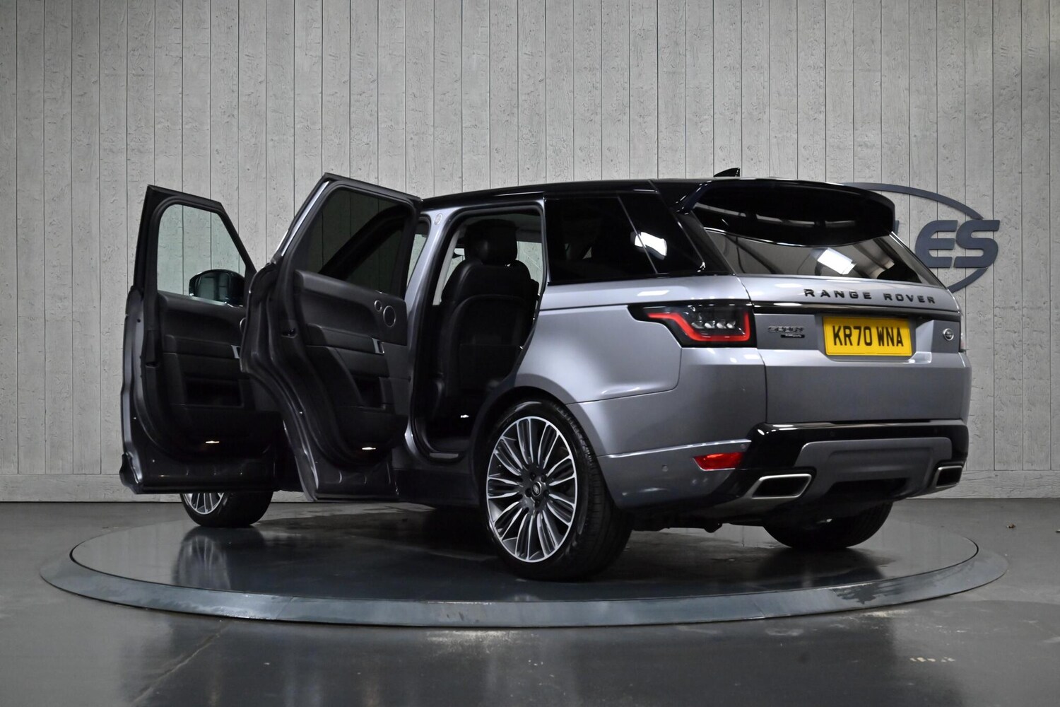 Used Land Rover Range Rover Sport 2020 for sale - 77455977: Photo 13