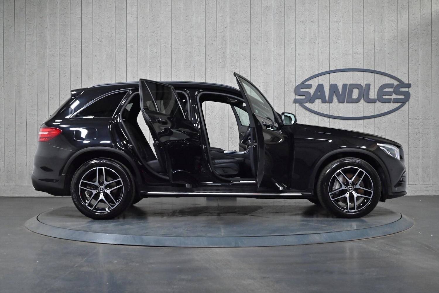 Used Mercedes-Benz GLC 2019 for sale - 75707472: Photo 10