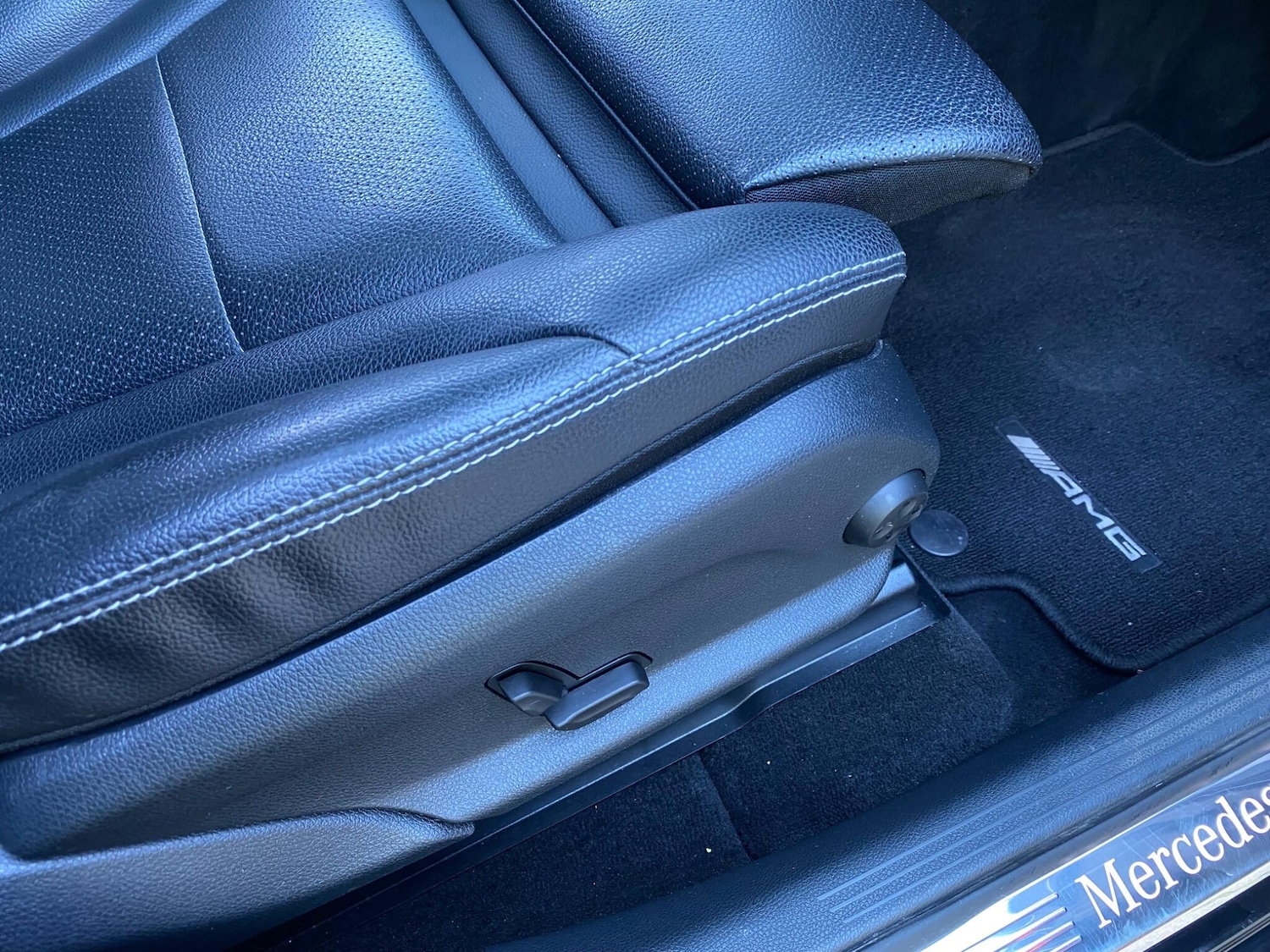 Used Mercedes-Benz GLC 2019 for sale - 75707472: Photo 27