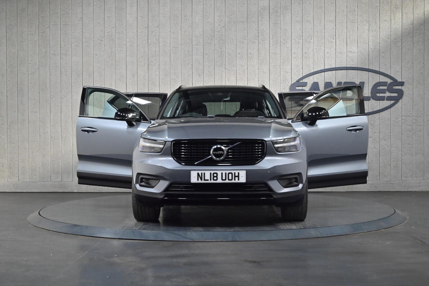 Used Volvo XC40 2018 for sale - 76990934: Photo 10