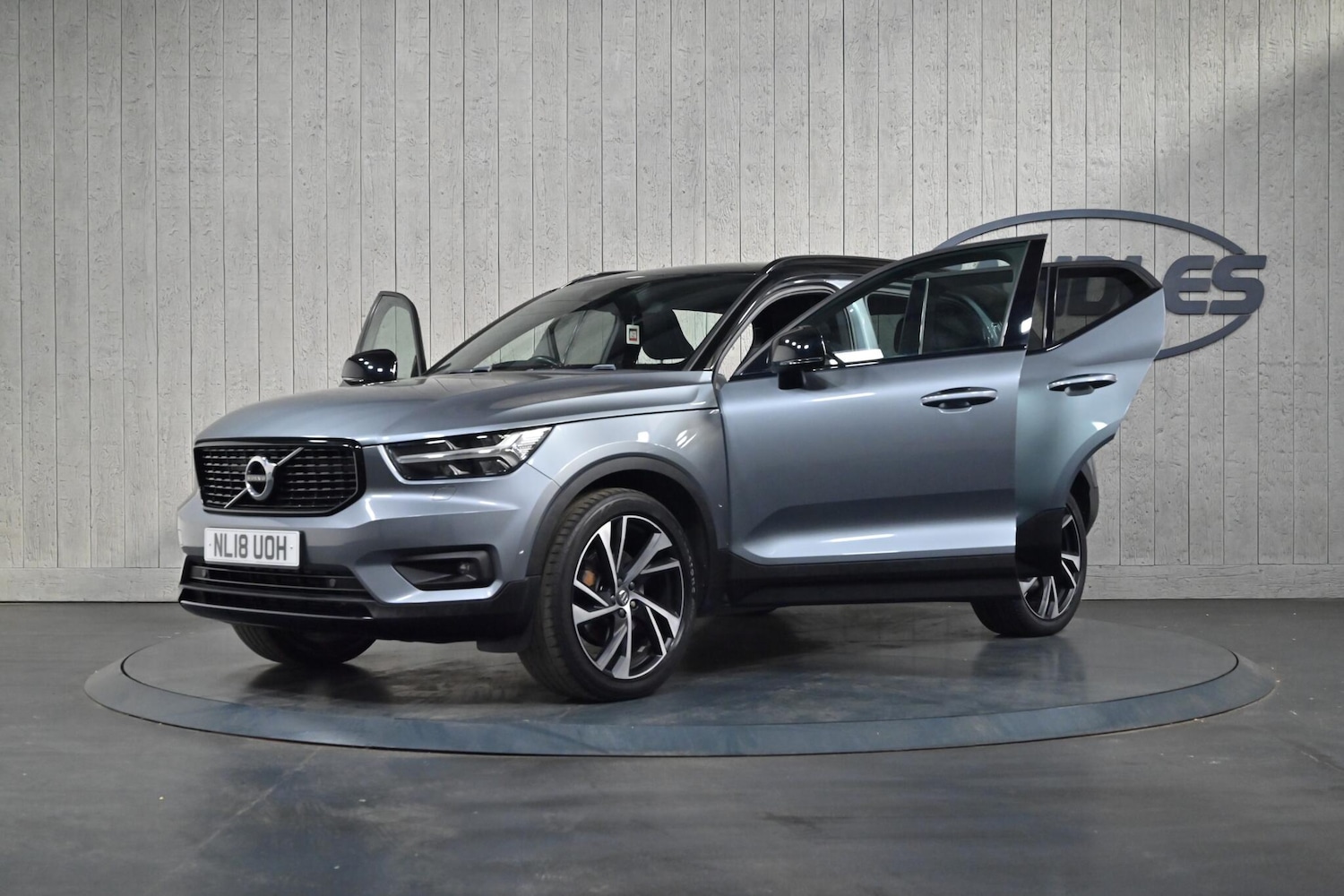 Used Volvo XC40 2018 for sale - 76990934: Photo 15