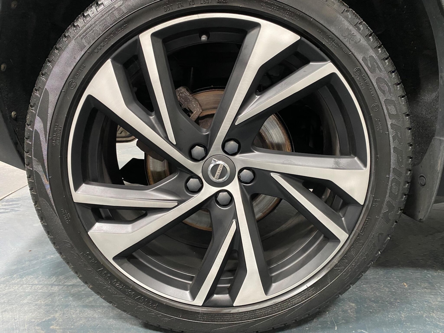 Used Volvo XC40 2018 for sale - 76990934: Photo 20