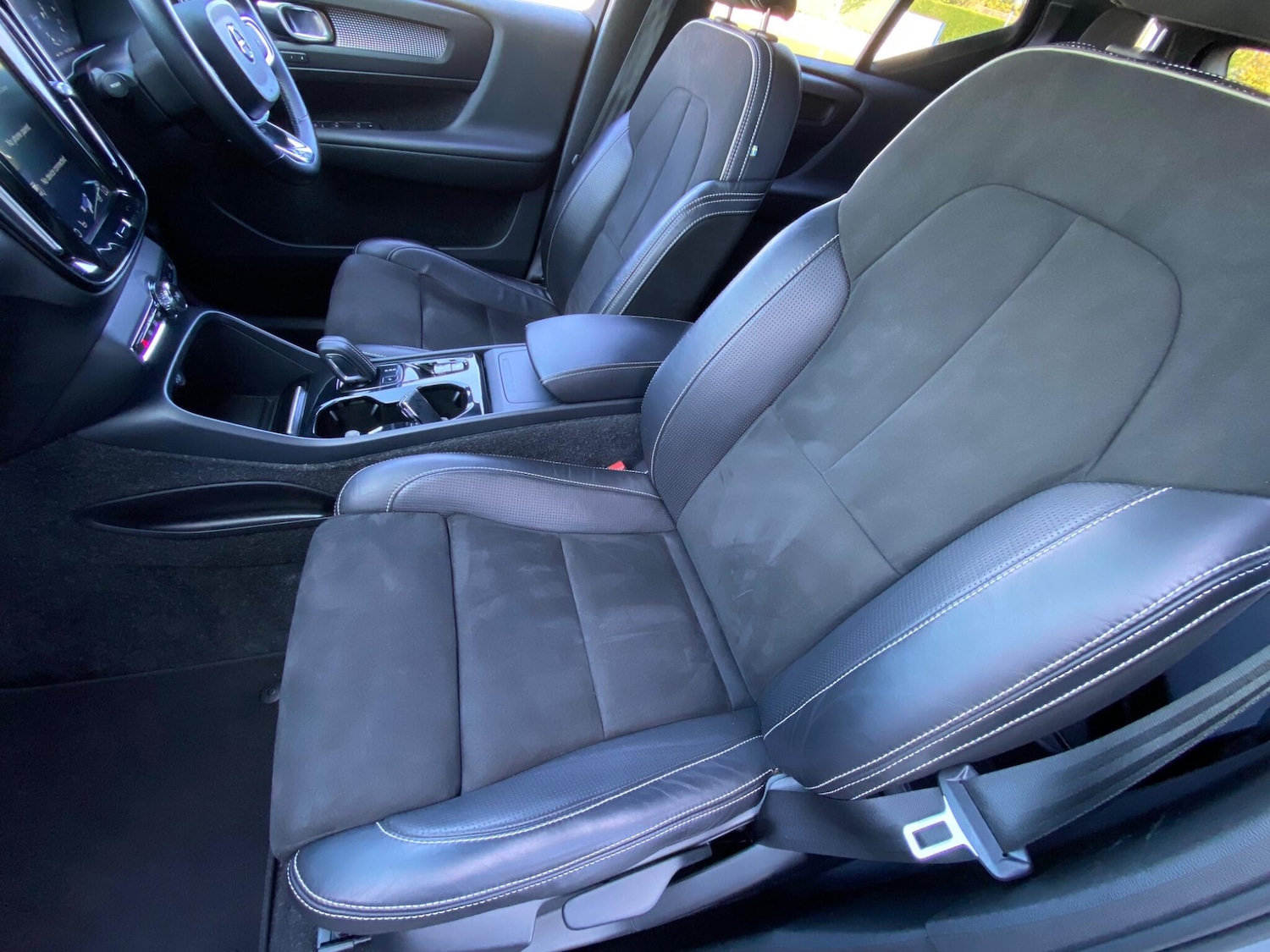 Used Volvo XC40 2018 for sale - 76990934: Photo 24