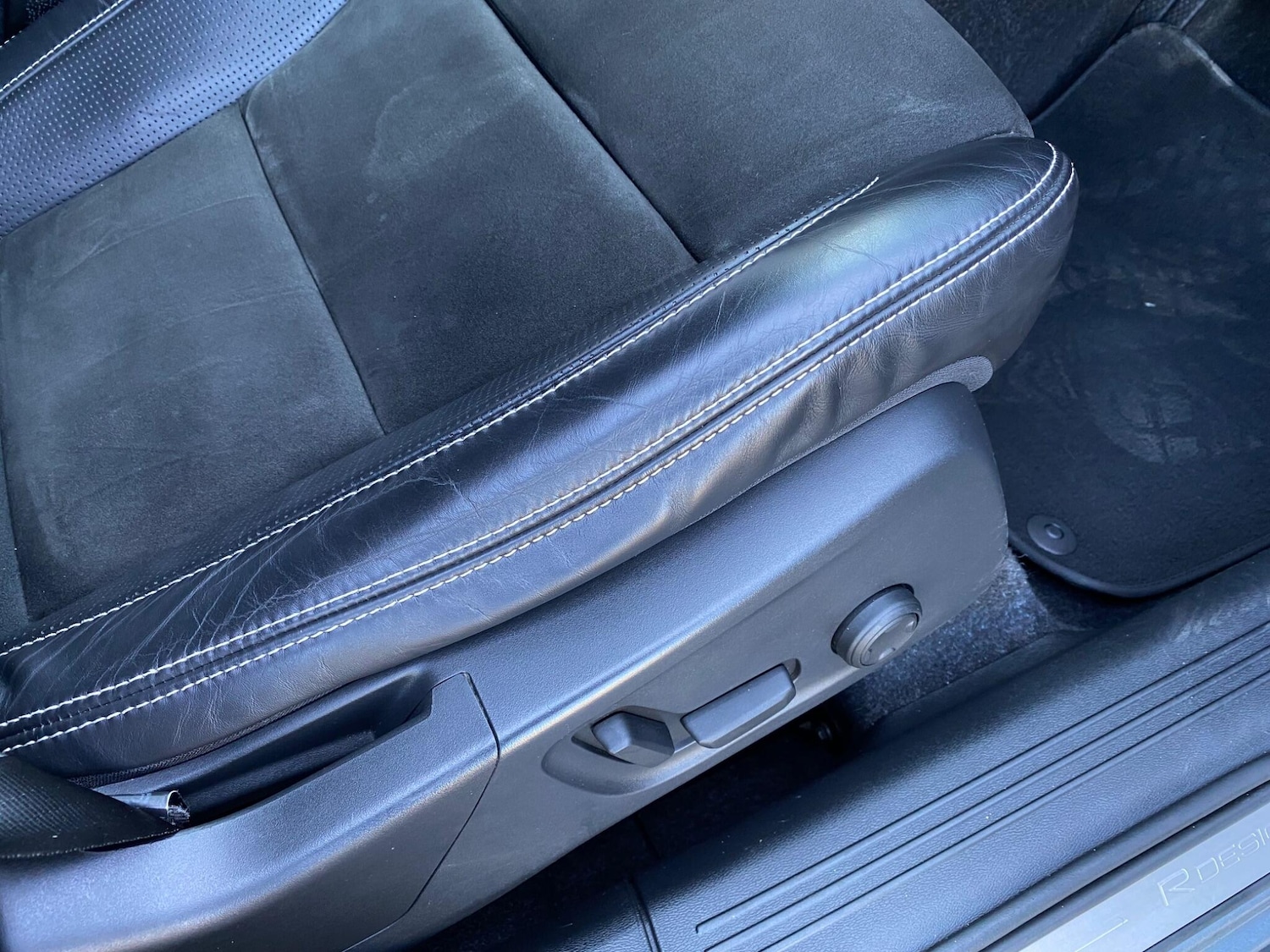 Used Volvo XC40 2018 for sale - 76990934: Photo 25