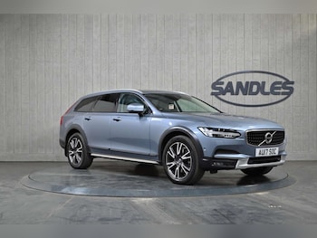 Used Volvo V90 2017 for sale - 78577534: Photo