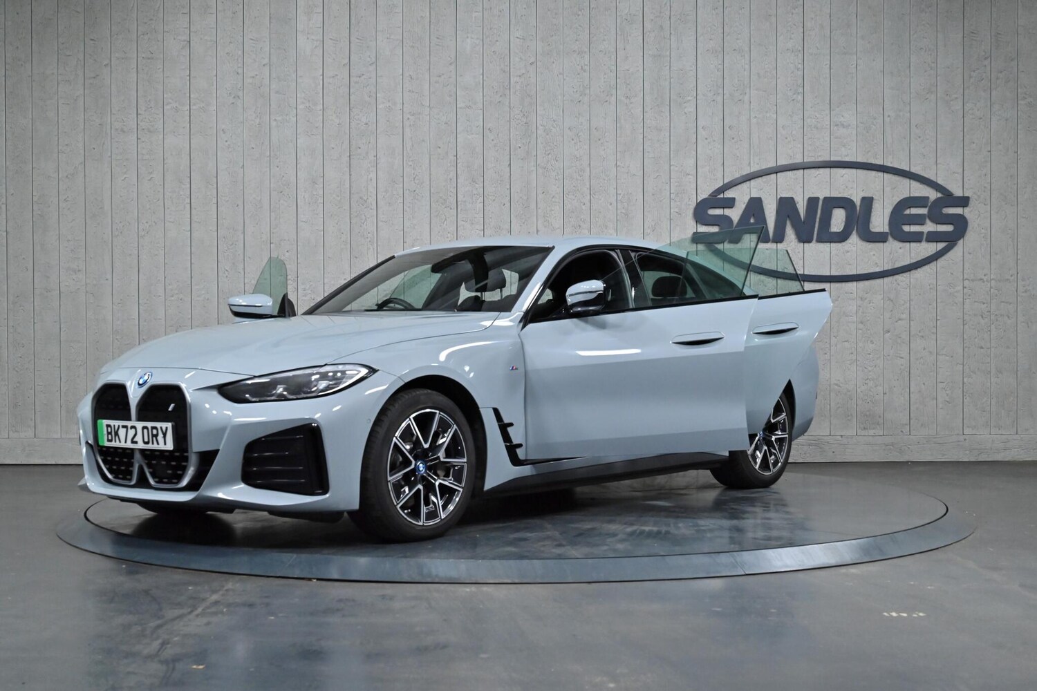 Used BMW i4 2022 for sale - 76832591: Photo 15