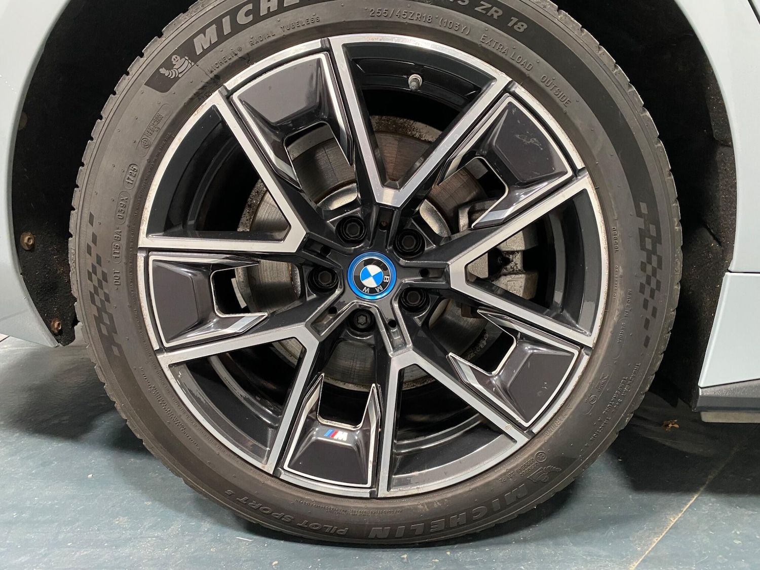 Used BMW i4 2022 for sale - 76832591: Photo 19