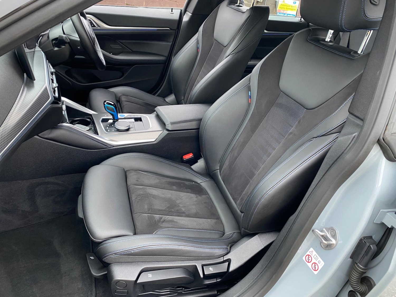 Used BMW i4 2022 for sale - 76832591: Photo 23