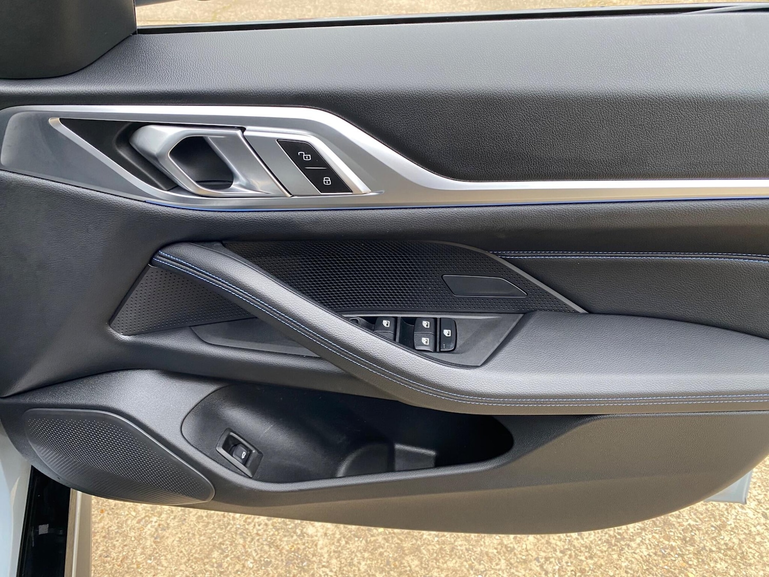 Used BMW i4 2022 for sale - 76832591: Photo 50