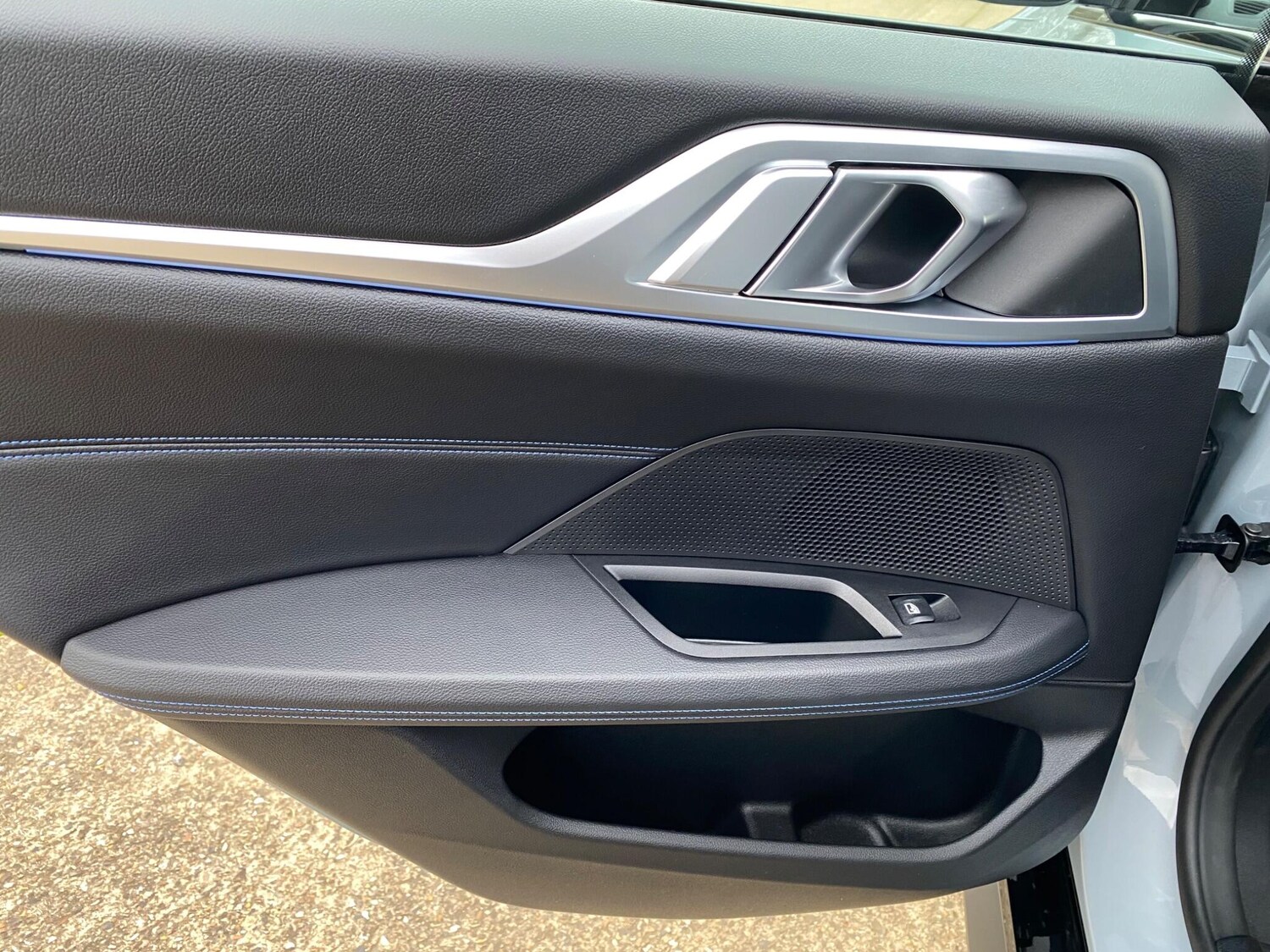 Used BMW i4 2022 for sale - 76832591: Photo 51