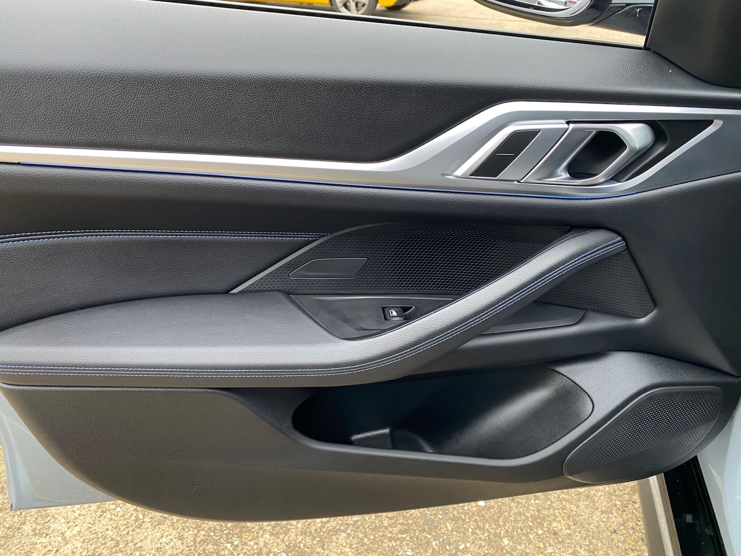 Used BMW i4 2022 for sale - 76832591: Photo 52