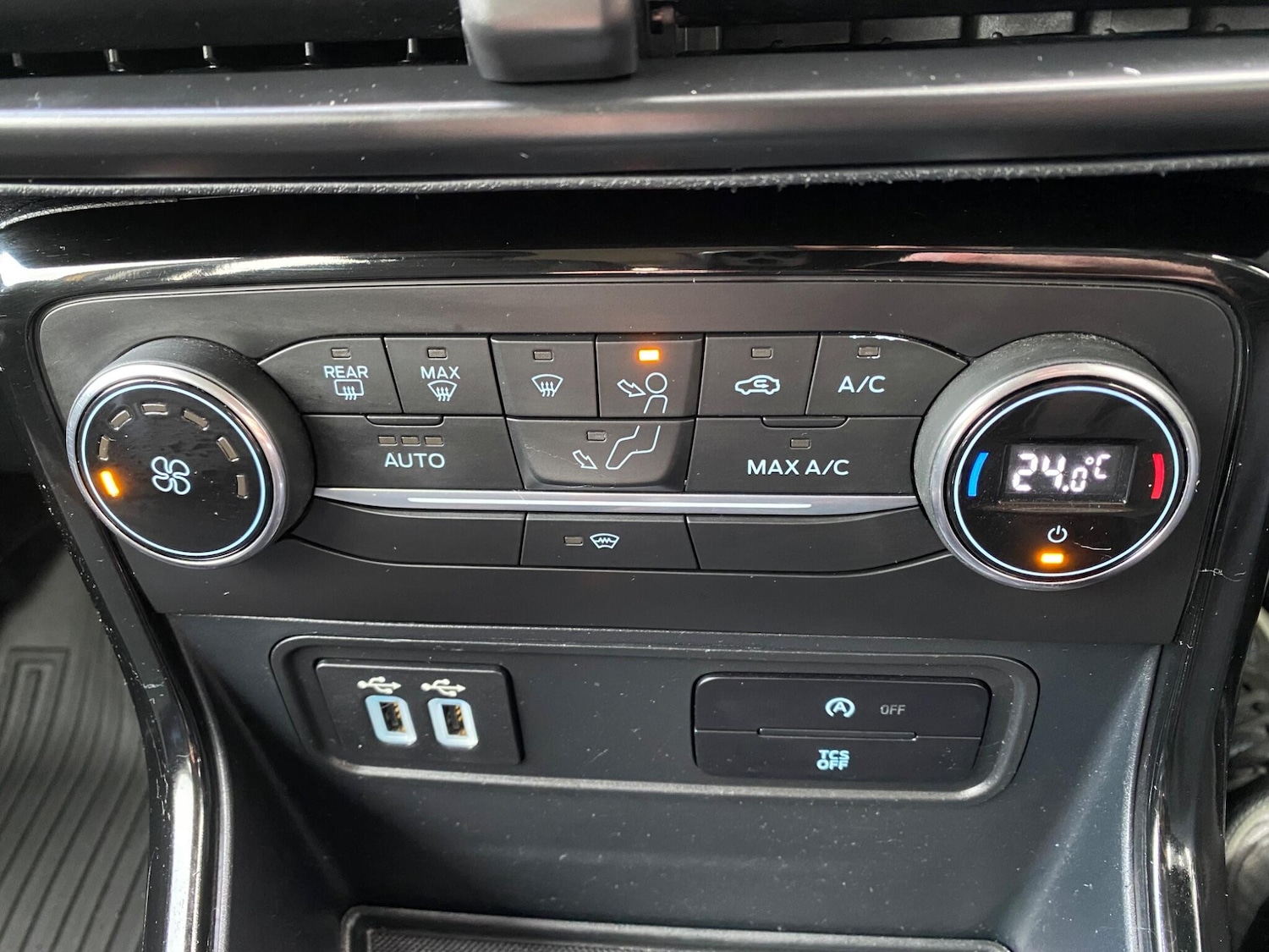 Used Ford Ecosport 2019 for sale - 76702401: Photo 38