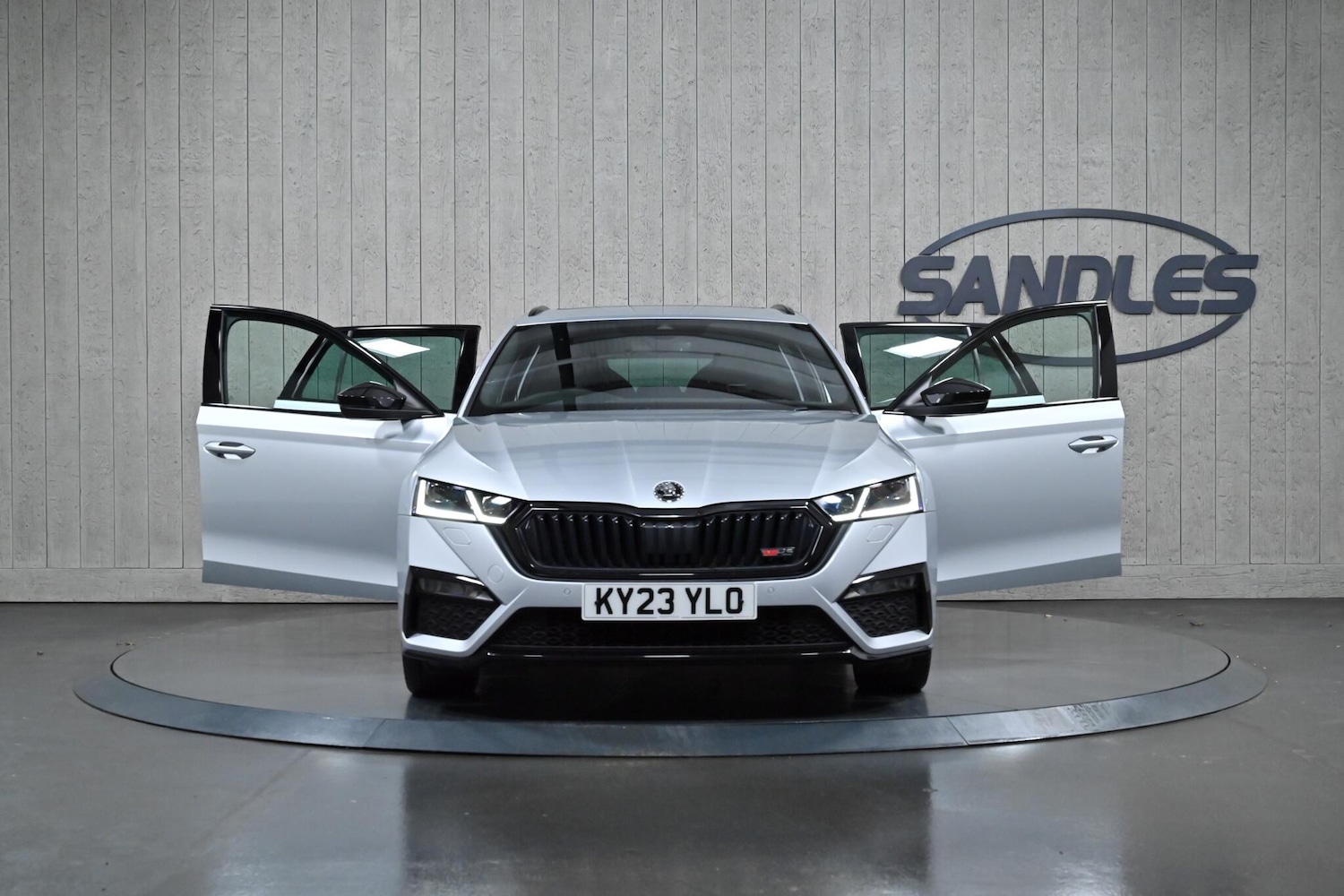 Used Skoda Octavia 2023 for sale - 76657688: Photo 10