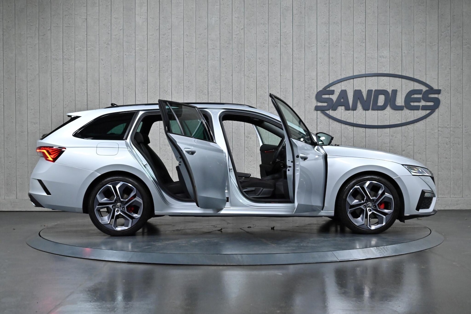 Used Skoda Octavia 2023 for sale - 76657688: Photo 11