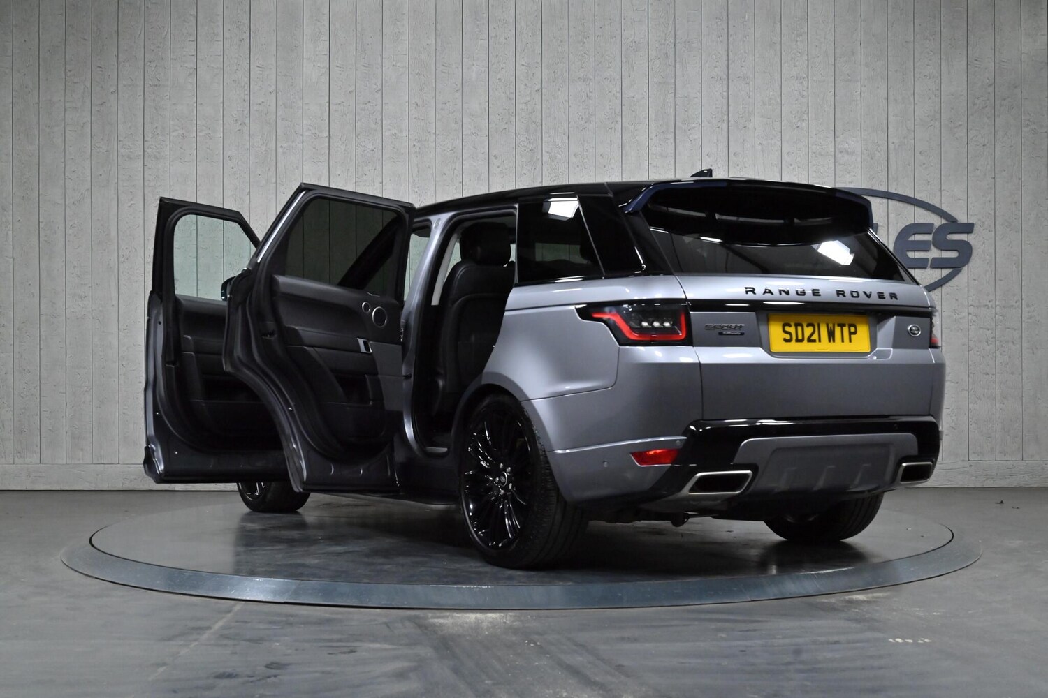 Used Land Rover Range Rover Sport 2021 for sale - 77909629: Photo 13