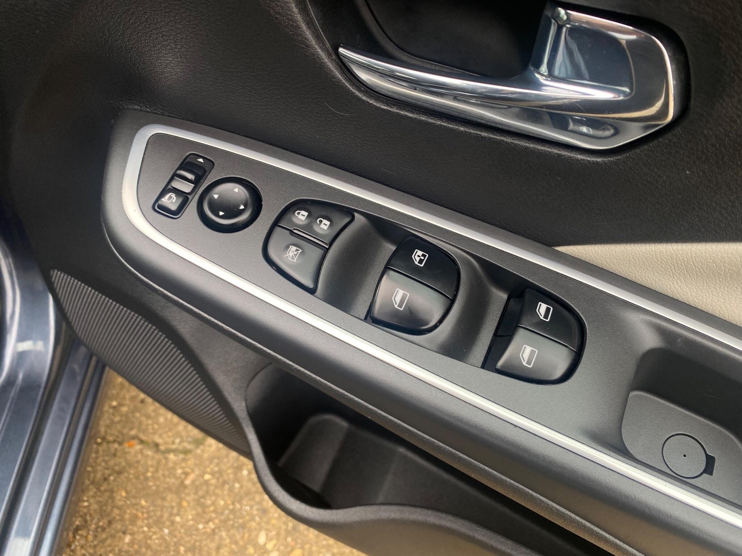 Used Nissan Micra 2022 for sale - 76992208: Photo 45