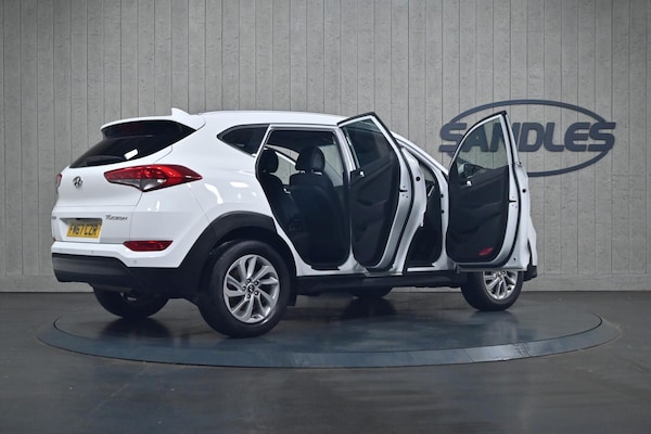 Used Hyundai TUCSON 2018 for sale - 76060546: Photo 13