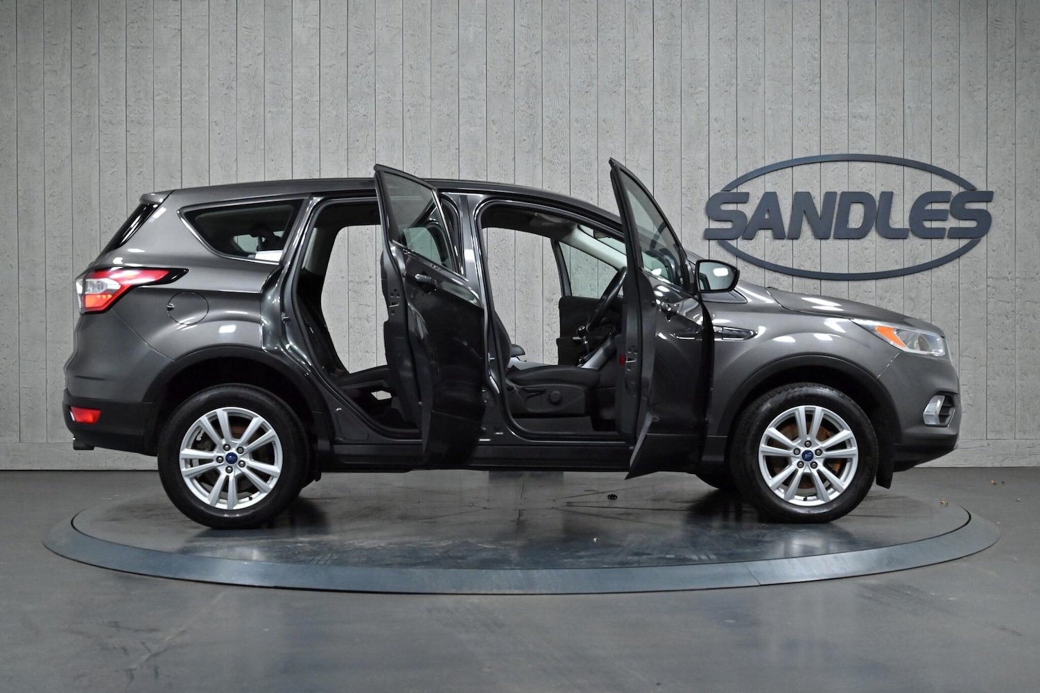 Used Ford Kuga 2017 for sale - 76608414: Photo 11