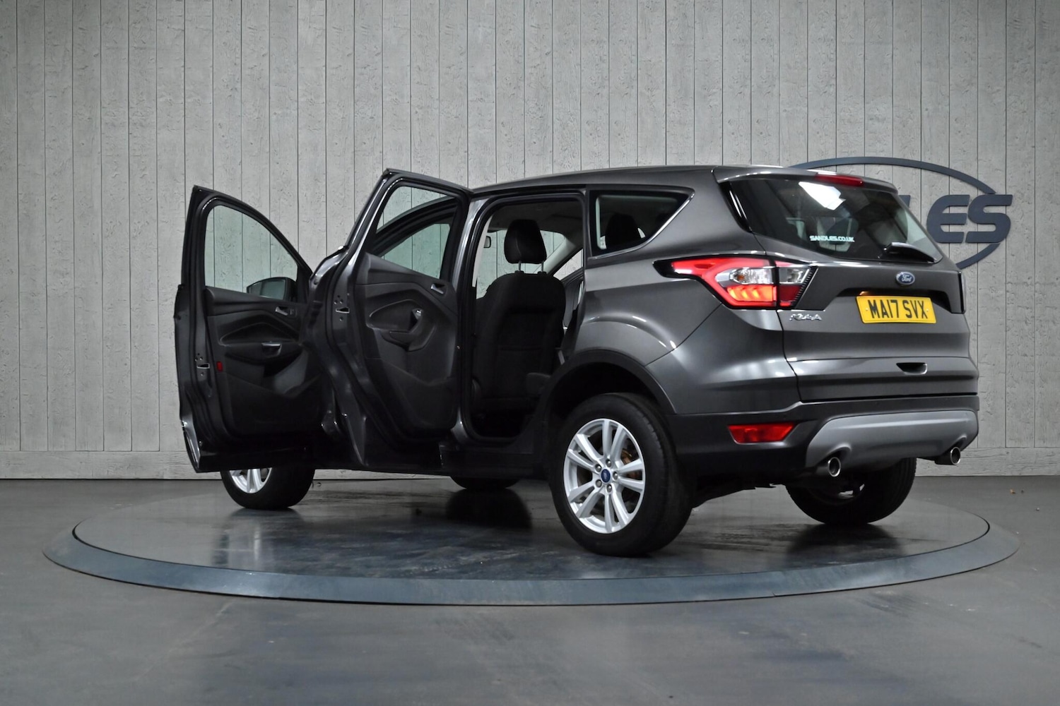 Used Ford Kuga 2017 for sale - 76608414: Photo 12