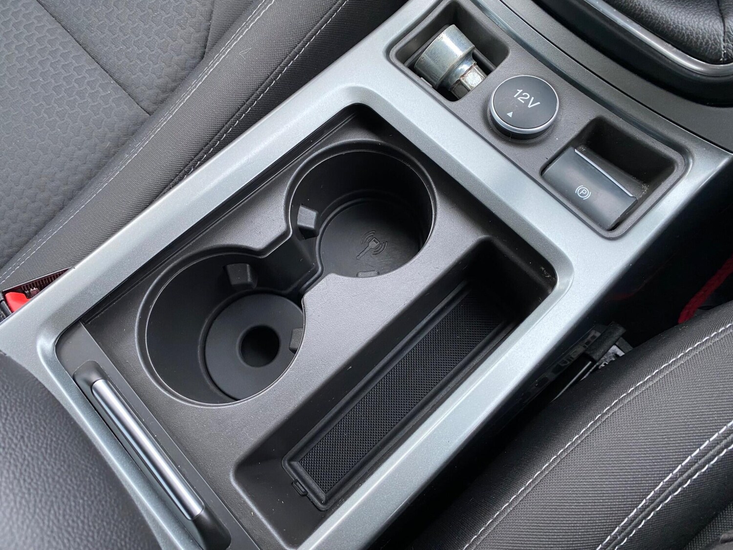 Used Ford Kuga 2017 for sale - 76608414: Photo 40