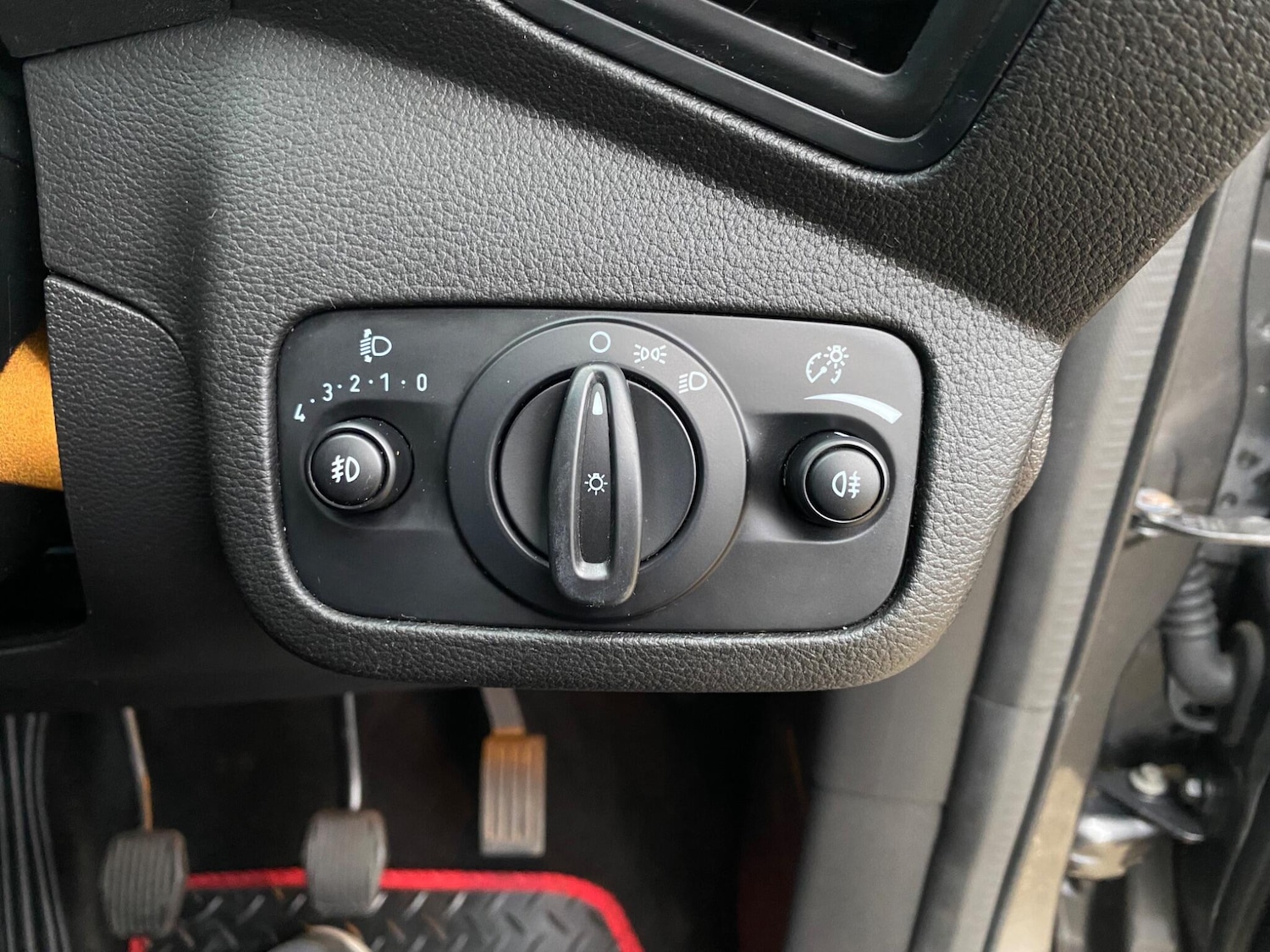 Used Ford Kuga 2017 for sale - 76608414: Photo 47