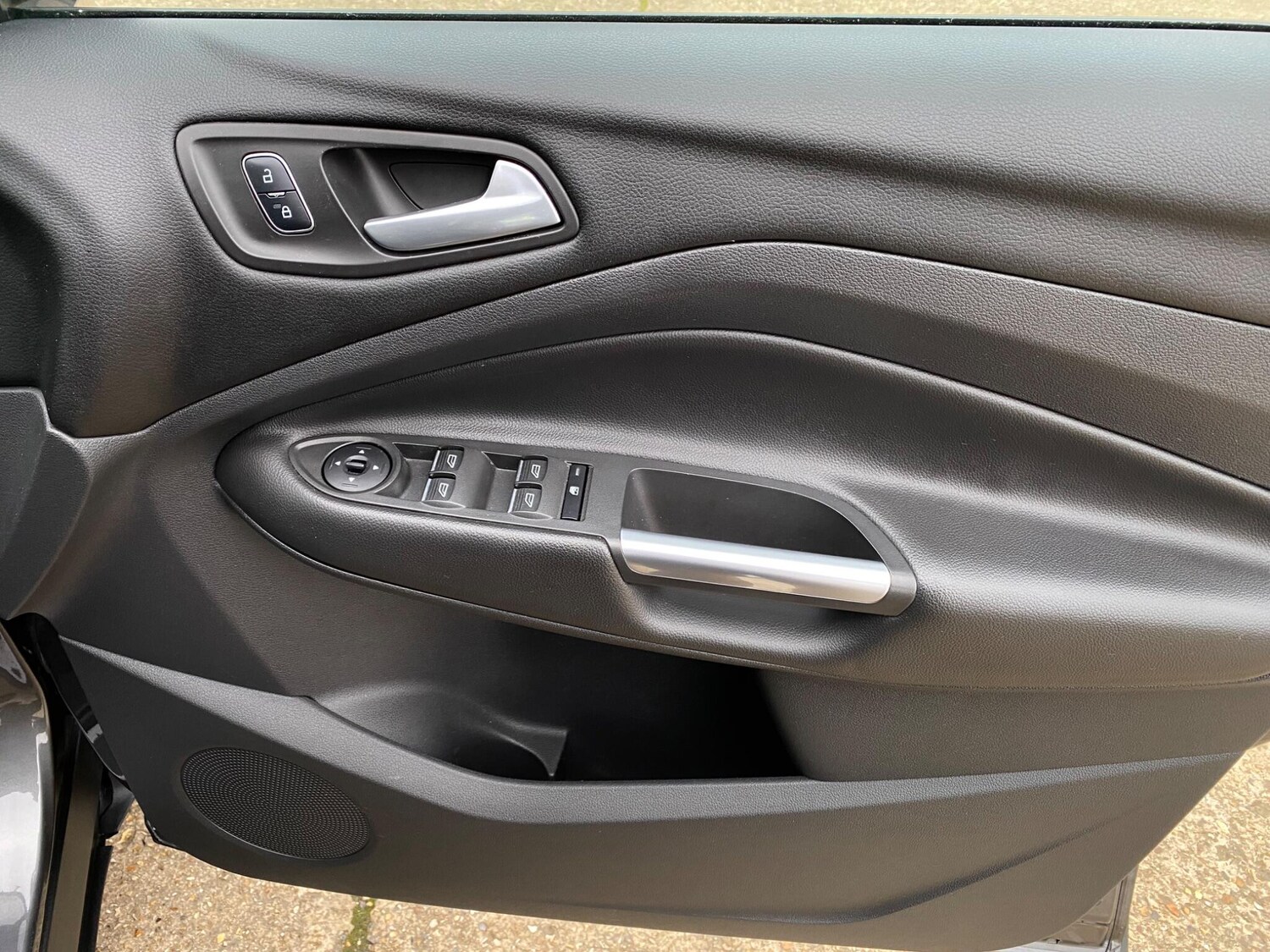 Used Ford Kuga 2017 for sale - 76608414: Photo 49