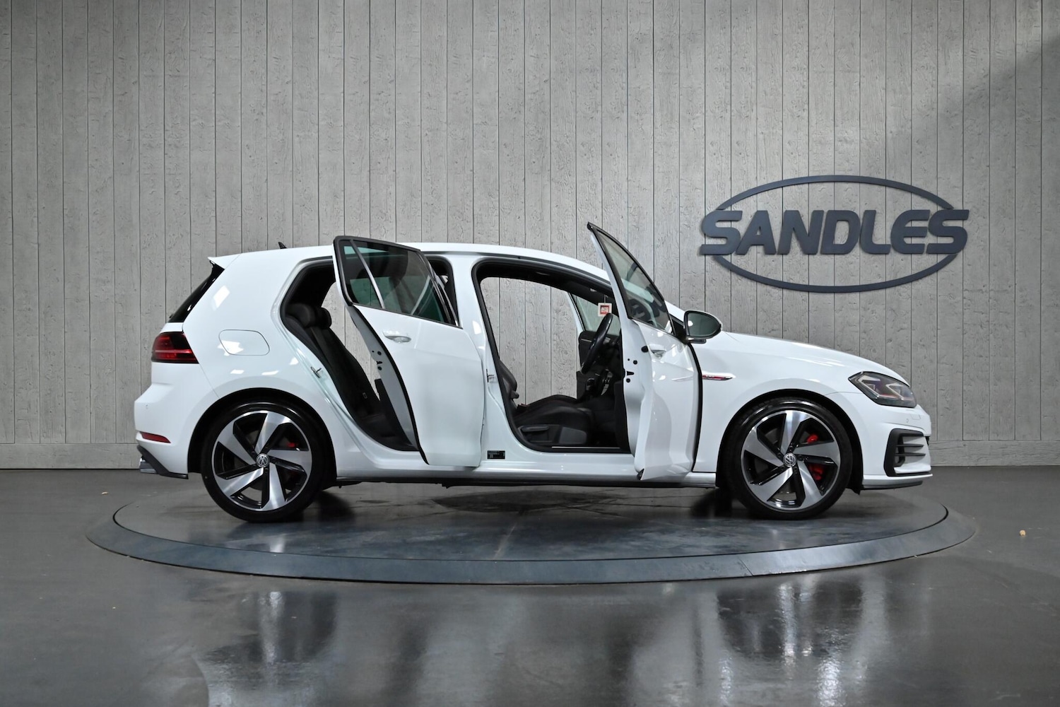 Used Volkswagen Golf for sale - 76995414: Photo 11