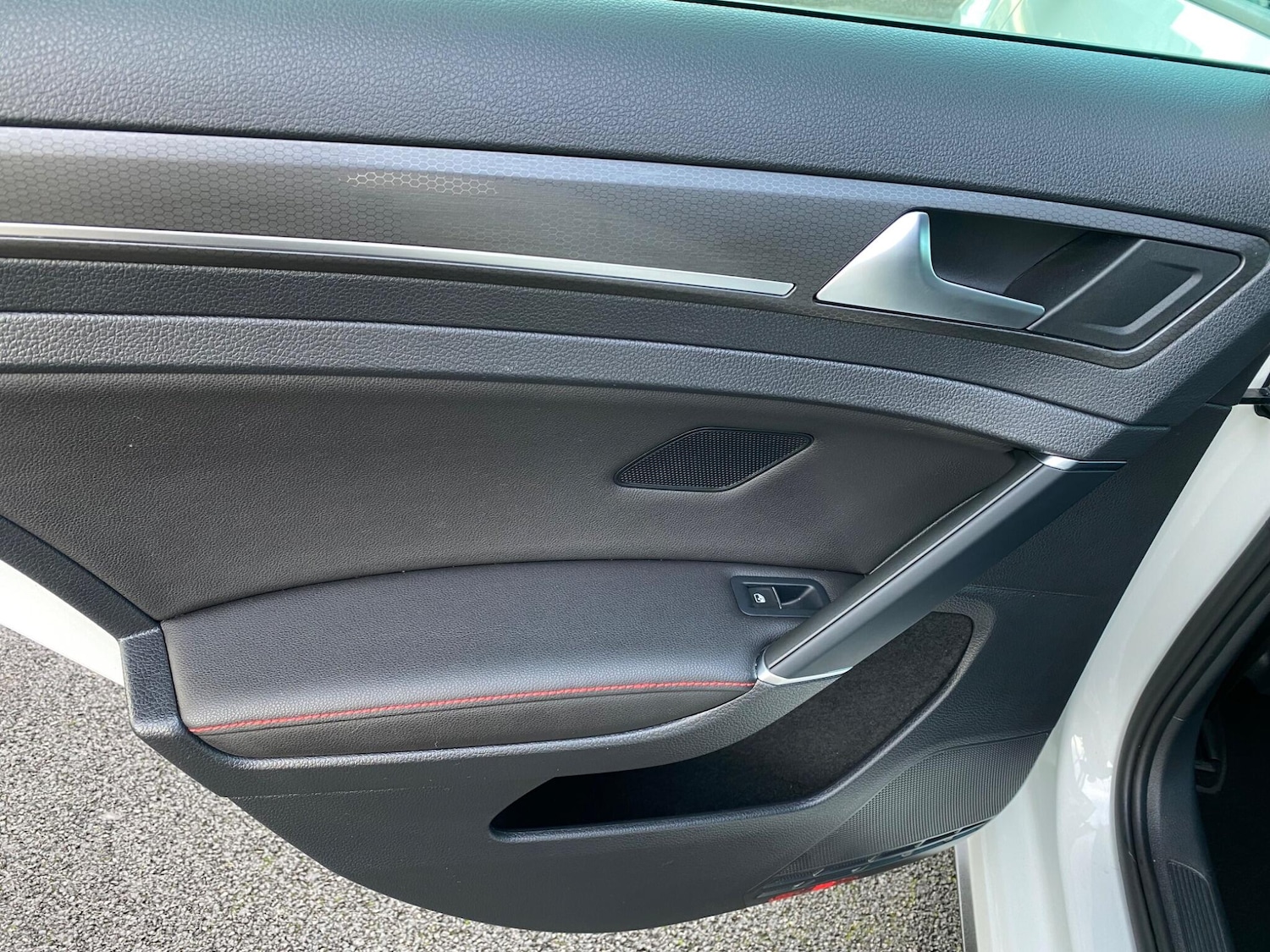 Used Volkswagen Golf for sale - 76995414: Photo 54