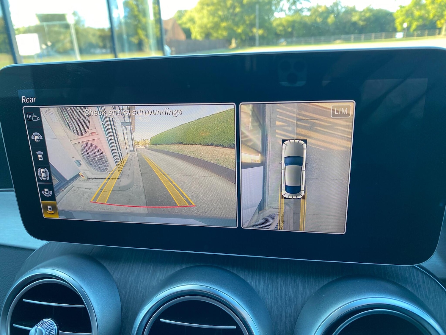 Used Mercedes-Benz C Class 2018 for sale - 78085907: Photo 32