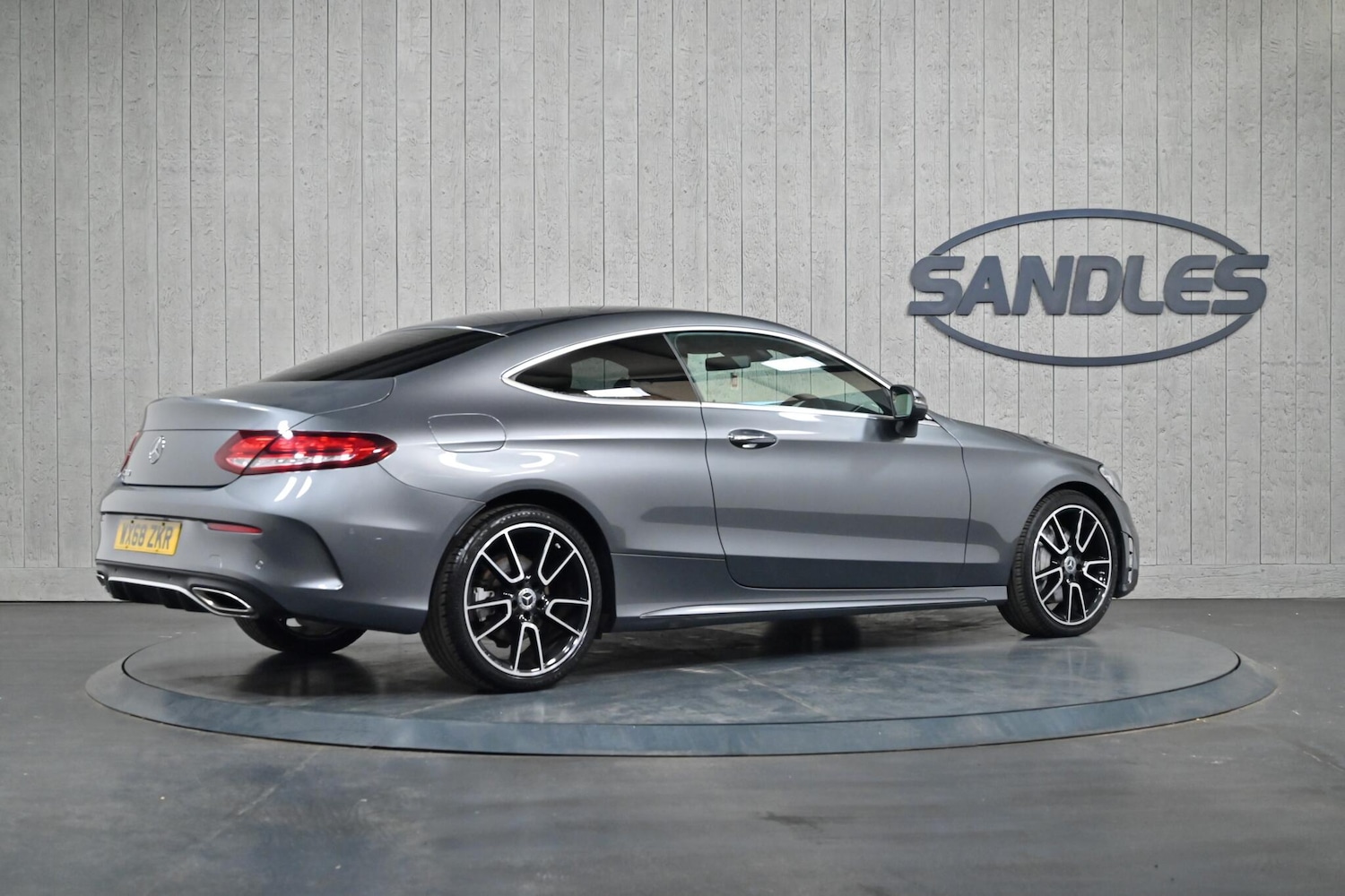 Used Mercedes-Benz C Class 2018 for sale - 78085907: Photo 6