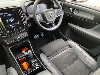 Used Volvo XC40 2021 for sale - 78656021: Photo