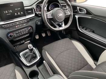 Used Kia Ceed 2019 for sale - 78577448: Photo