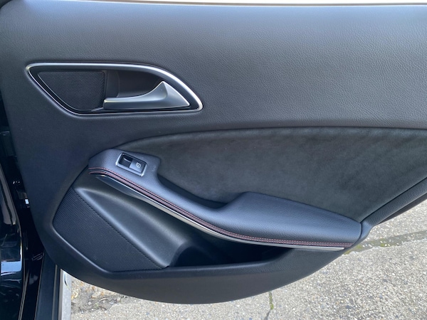 Used Mercedes-Benz GLA 2017 for sale - 76159119: Photo 54
