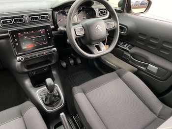 Used Citroen C3 2023 for sale - 78577383: Photo