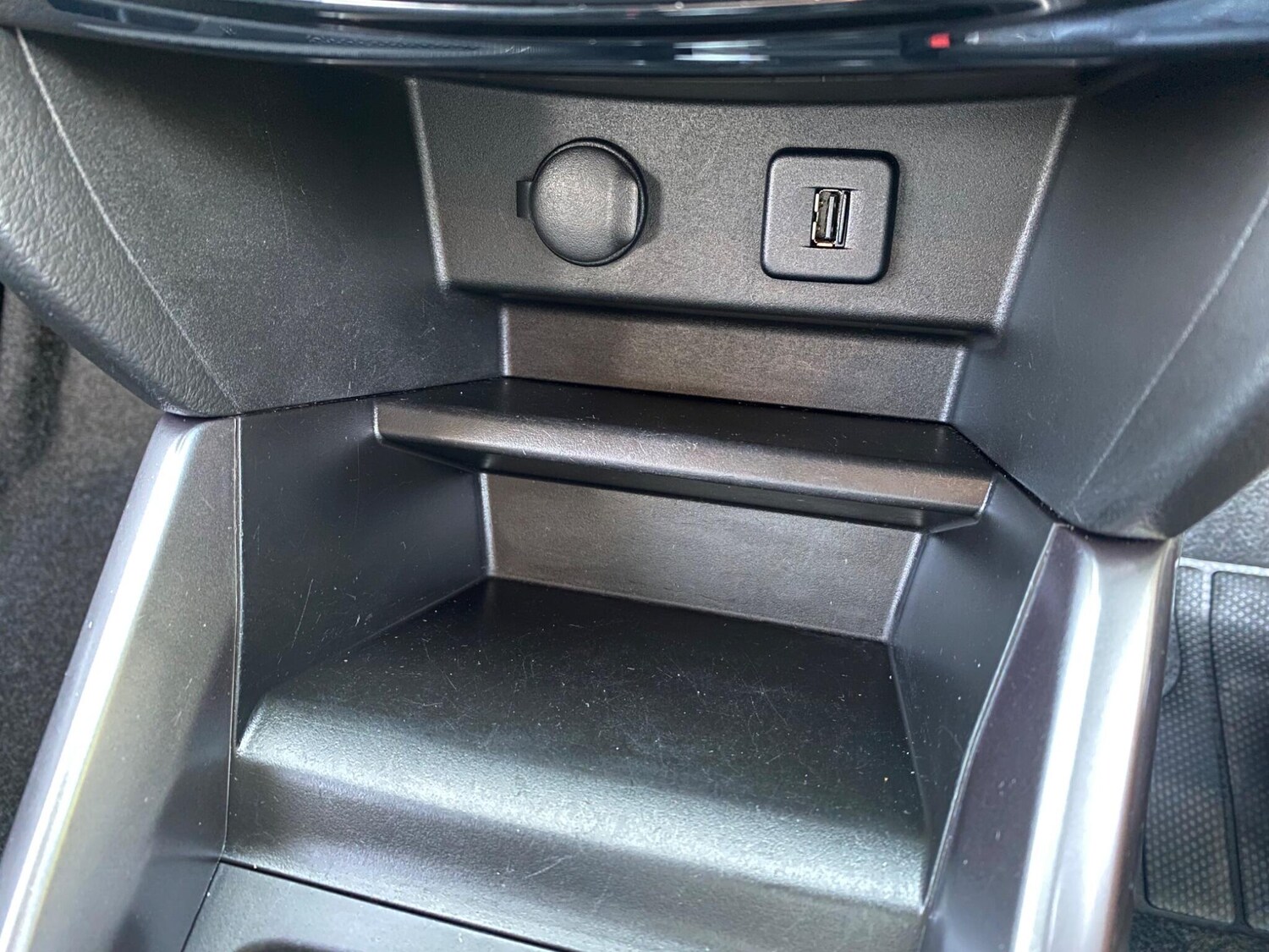 Vehicle 44