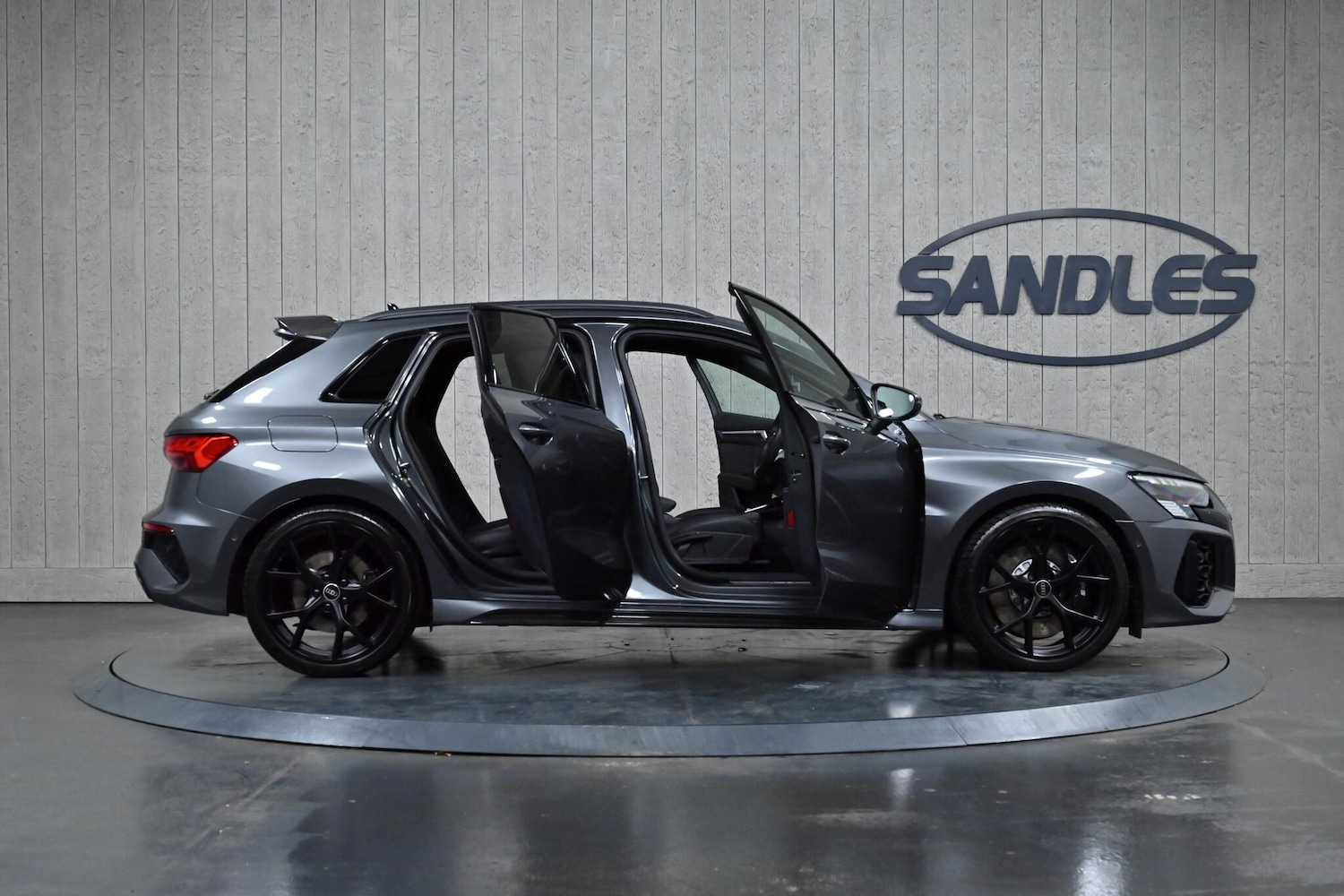 Used Audi RS3 2023 for sale - 76927024: Photo 11