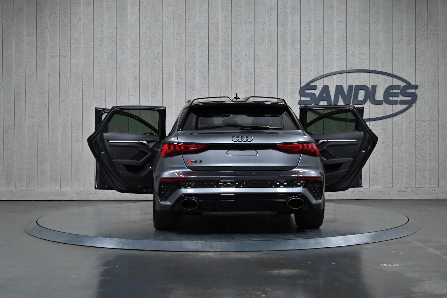 Used Audi RS3 2023 for sale - 76927024: Photo 13