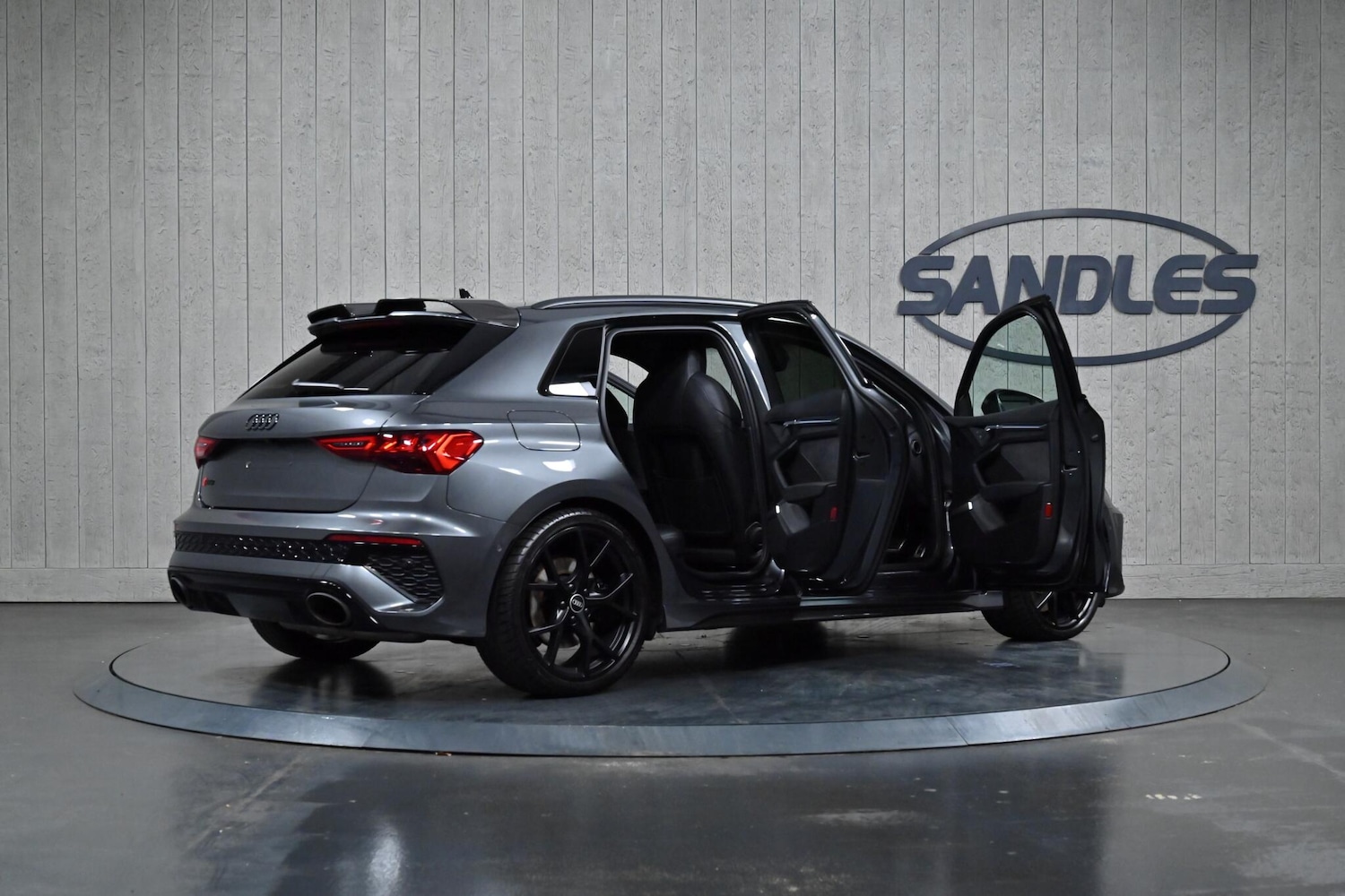 Used Audi RS3 2023 for sale - 76927024: Photo 14