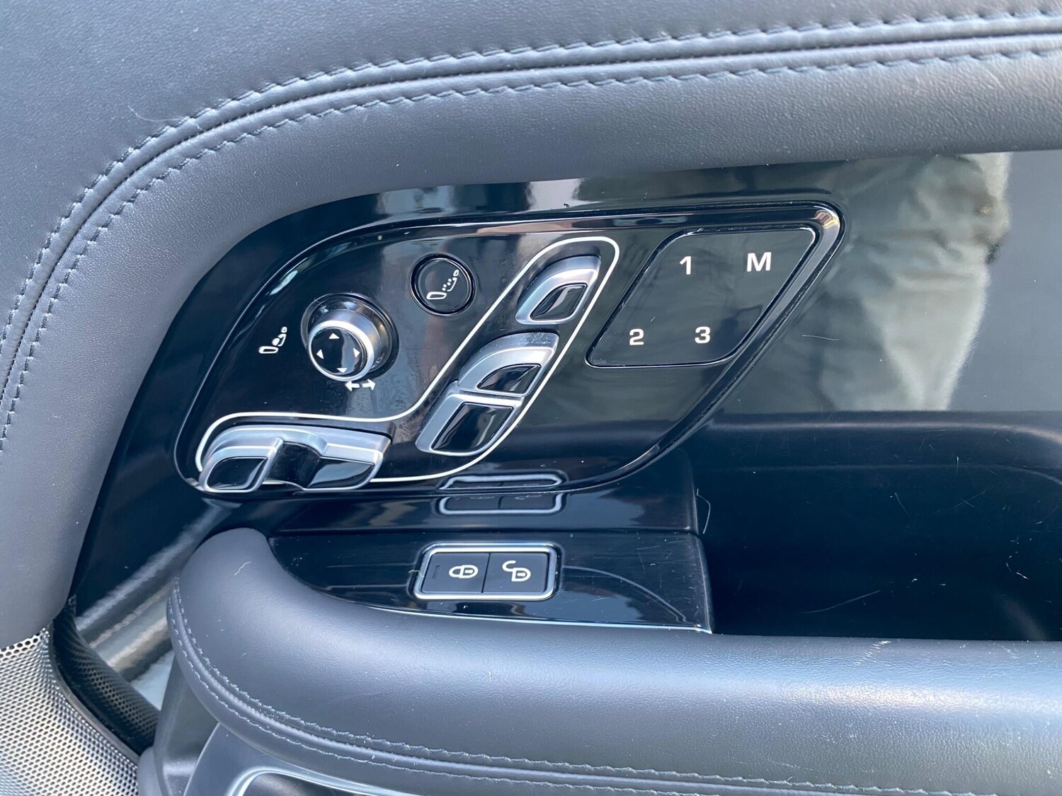 Used Land Rover Range Rover 2018 for sale - 75809907: Photo 54