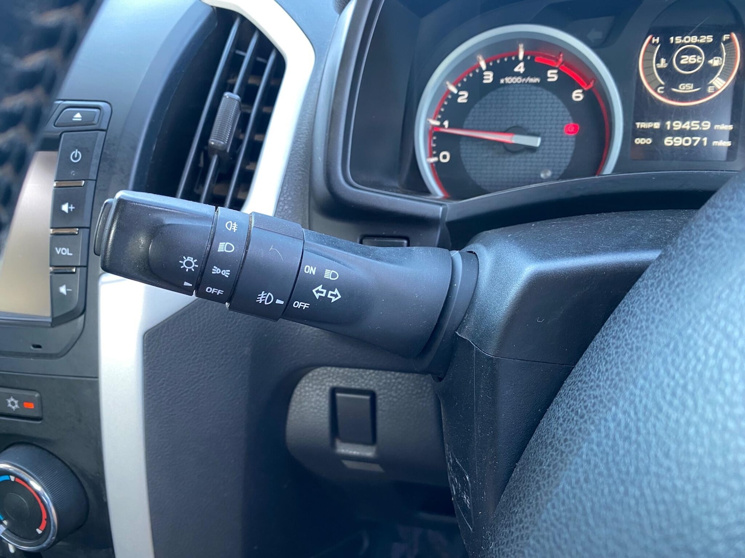 Used Isuzu D-Max 2019 for sale - 76398823: Photo 24