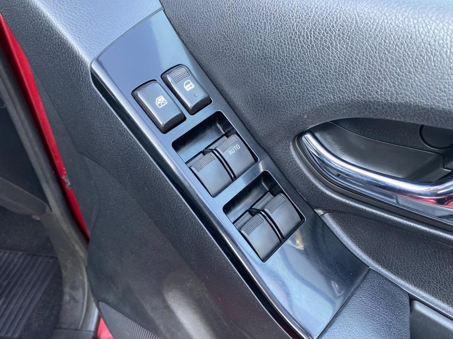 Used Isuzu D-Max 2019 for sale - 76398823: Photo 28