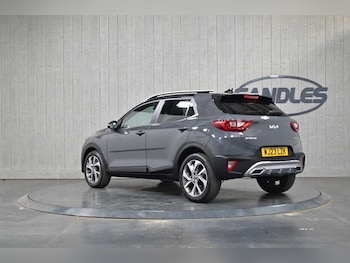 Used Kia Stonic 2023 for sale - 79081945: Photo