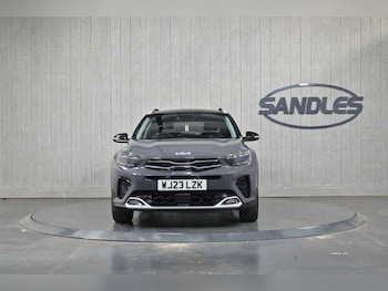 Used Kia Stonic 2023 for sale - 79081945: Photo