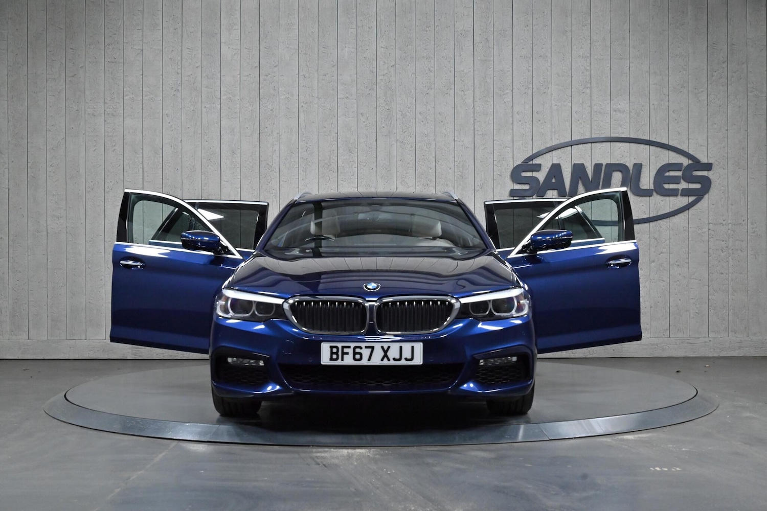 Used BMW 5 Series 2017 for sale - 77574109: Photo 11