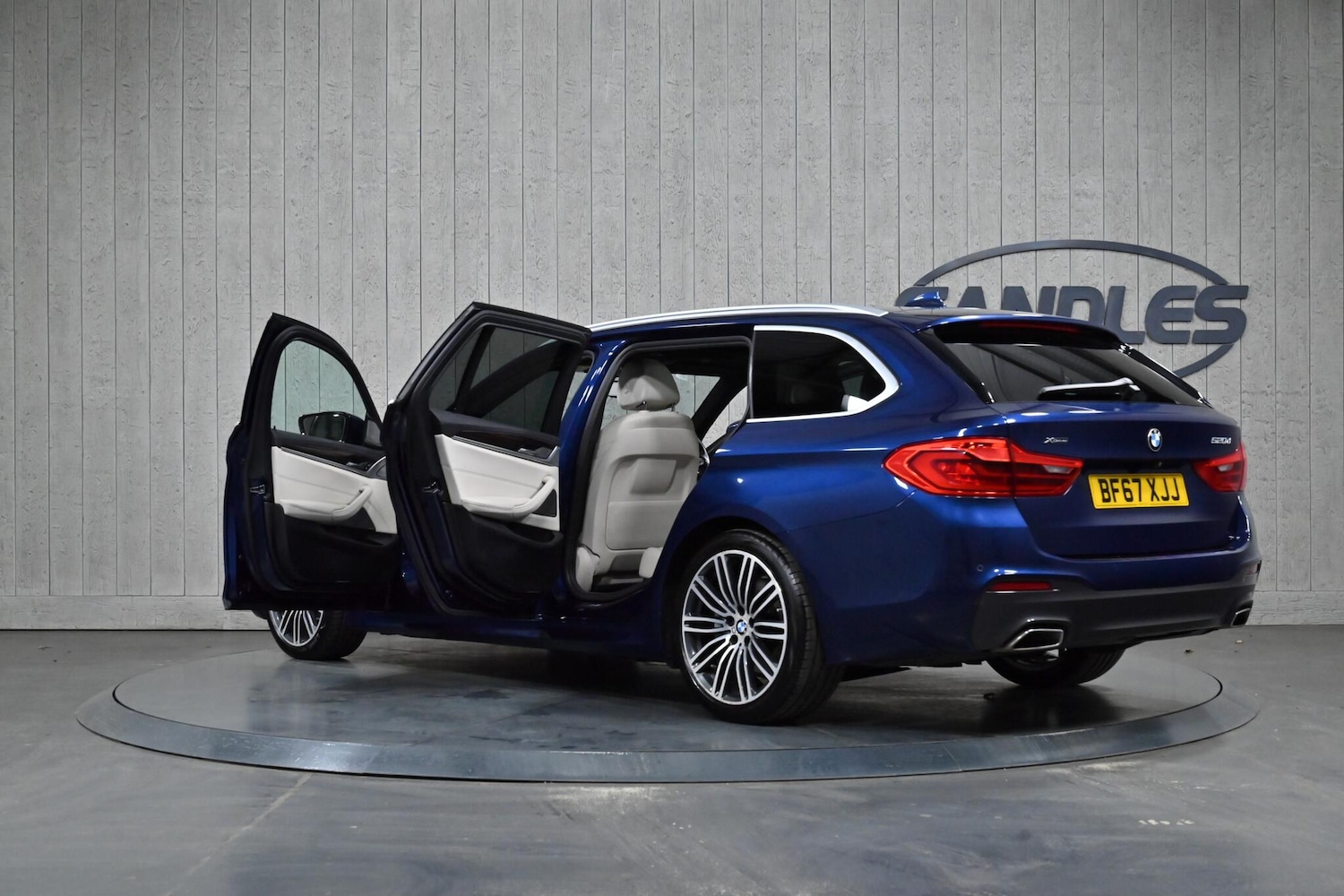 Used BMW 5 Series 2017 for sale - 77574109: Photo 13