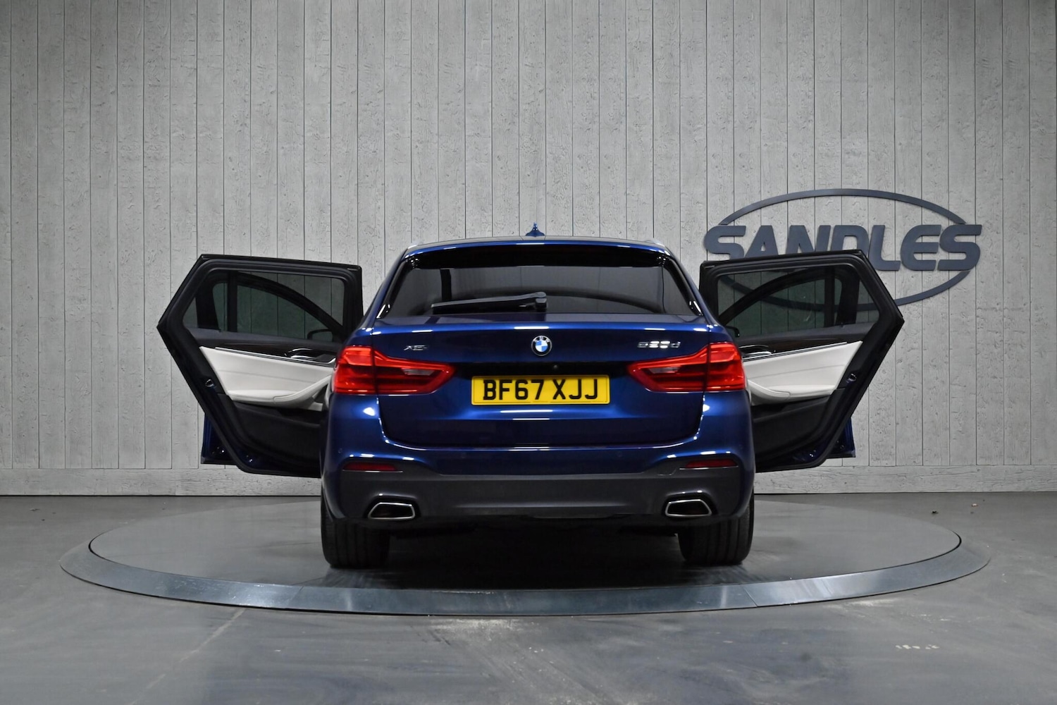 Used BMW 5 Series 2017 for sale - 77574109: Photo 14