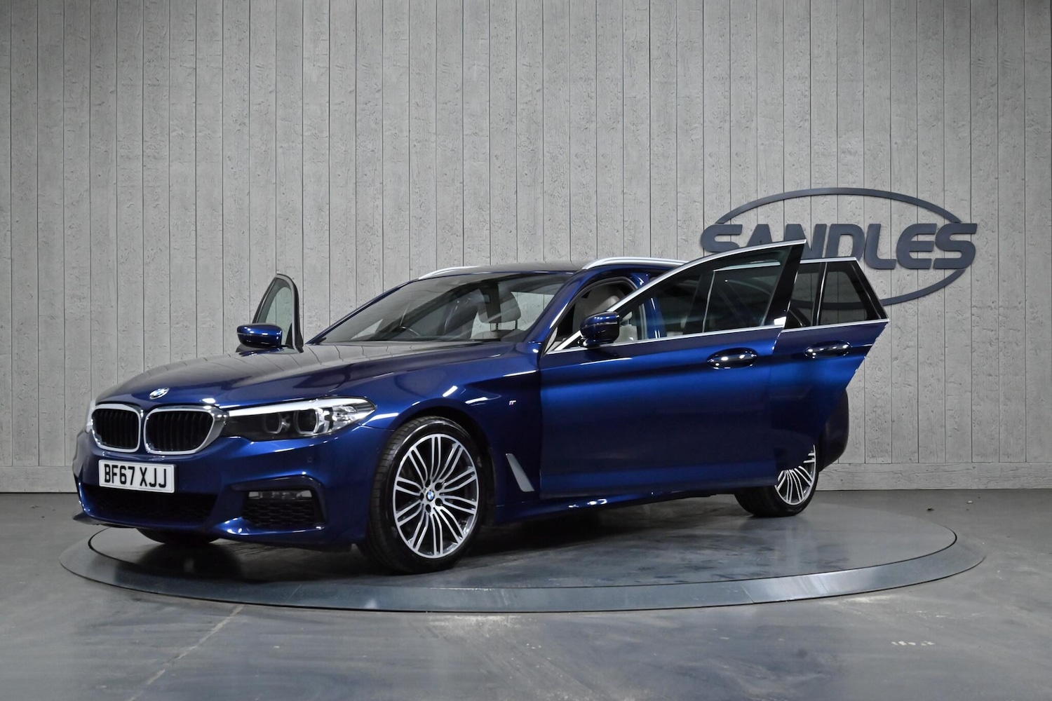 Used BMW 5 Series 2017 for sale - 77574109: Photo 16