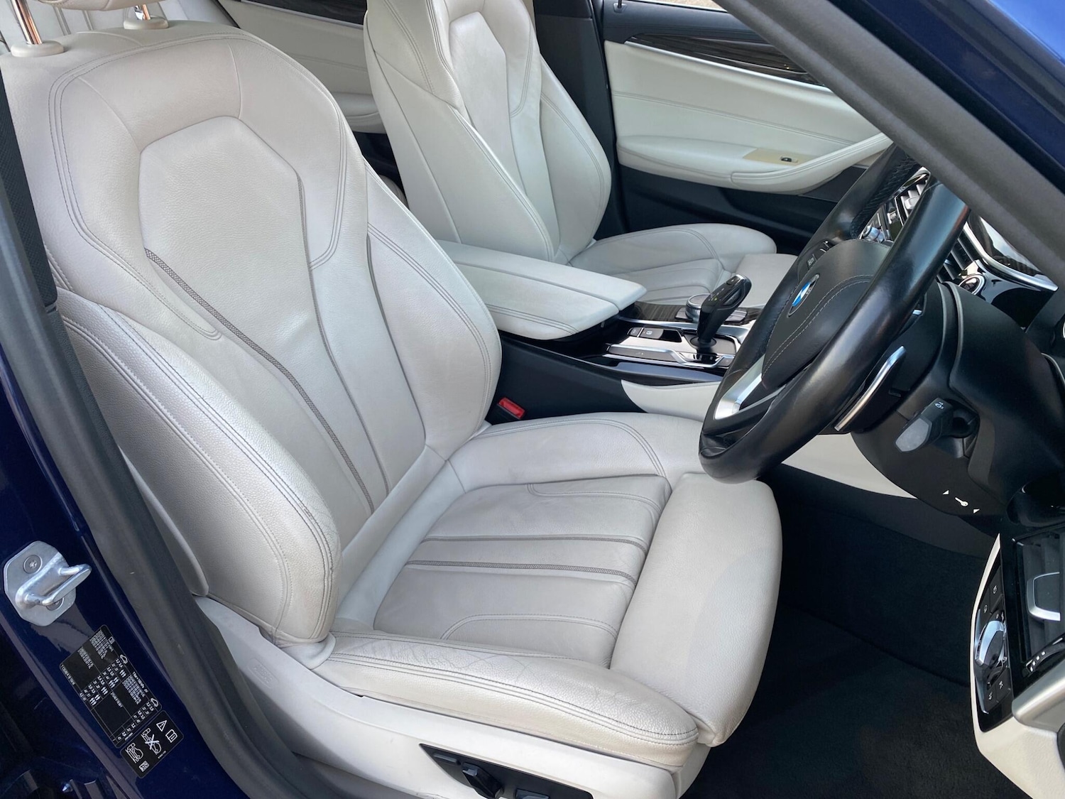 Used BMW 5 Series 2017 for sale - 77574109: Photo 25