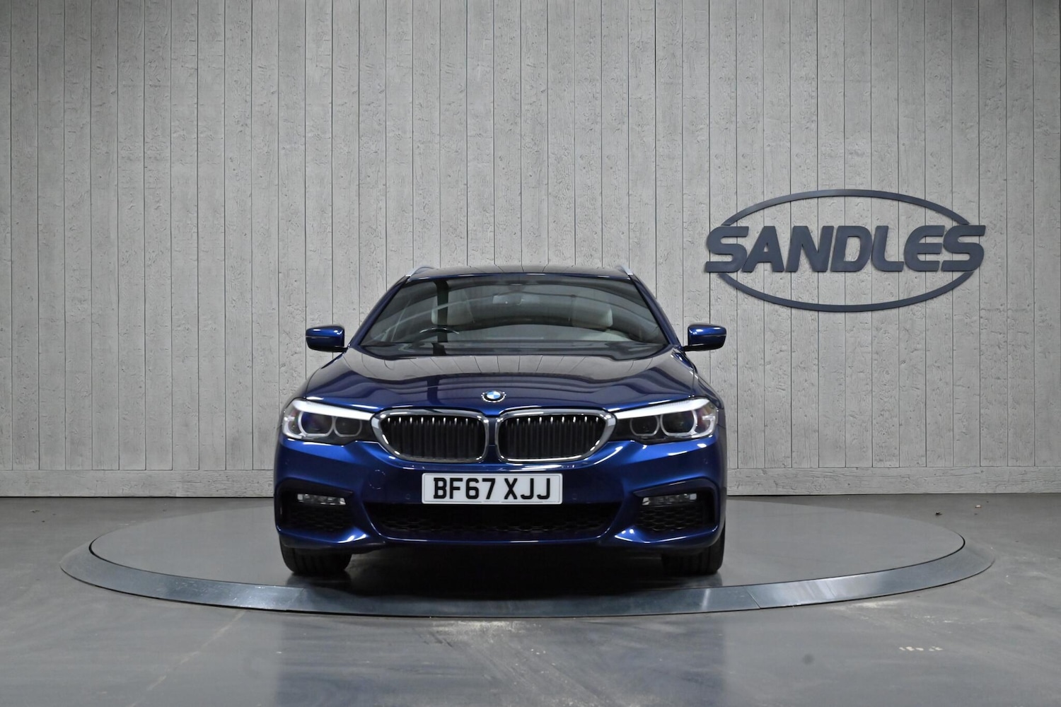 Used BMW 5 Series 2017 for sale - 77574109: Photo 4