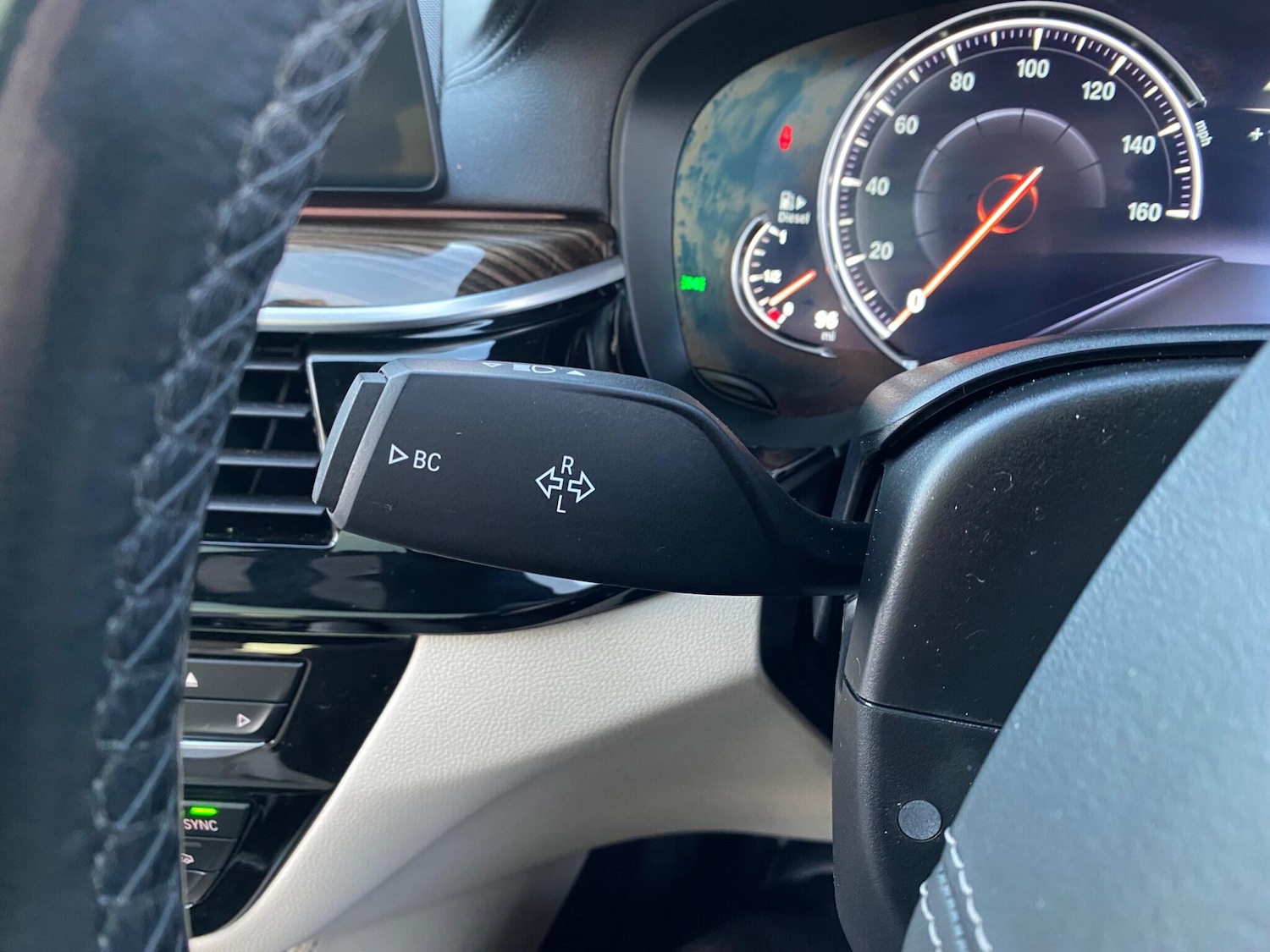 Used BMW 5 Series 2017 for sale - 77574109: Photo 41